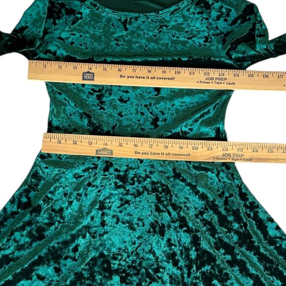 Women's Dress Bundle Size Medium - Picture 3 of 8